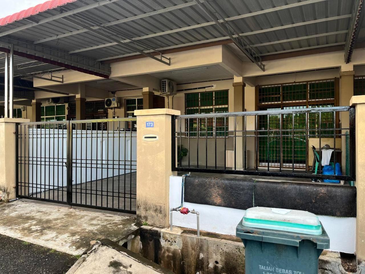 Tapak 173 By Sutera Homes Σουνγκάϊ Πετάνι Εξωτερικό φωτογραφία